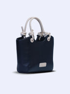 Trendy Essential