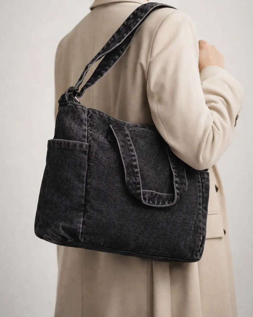 Minimalist Work Black